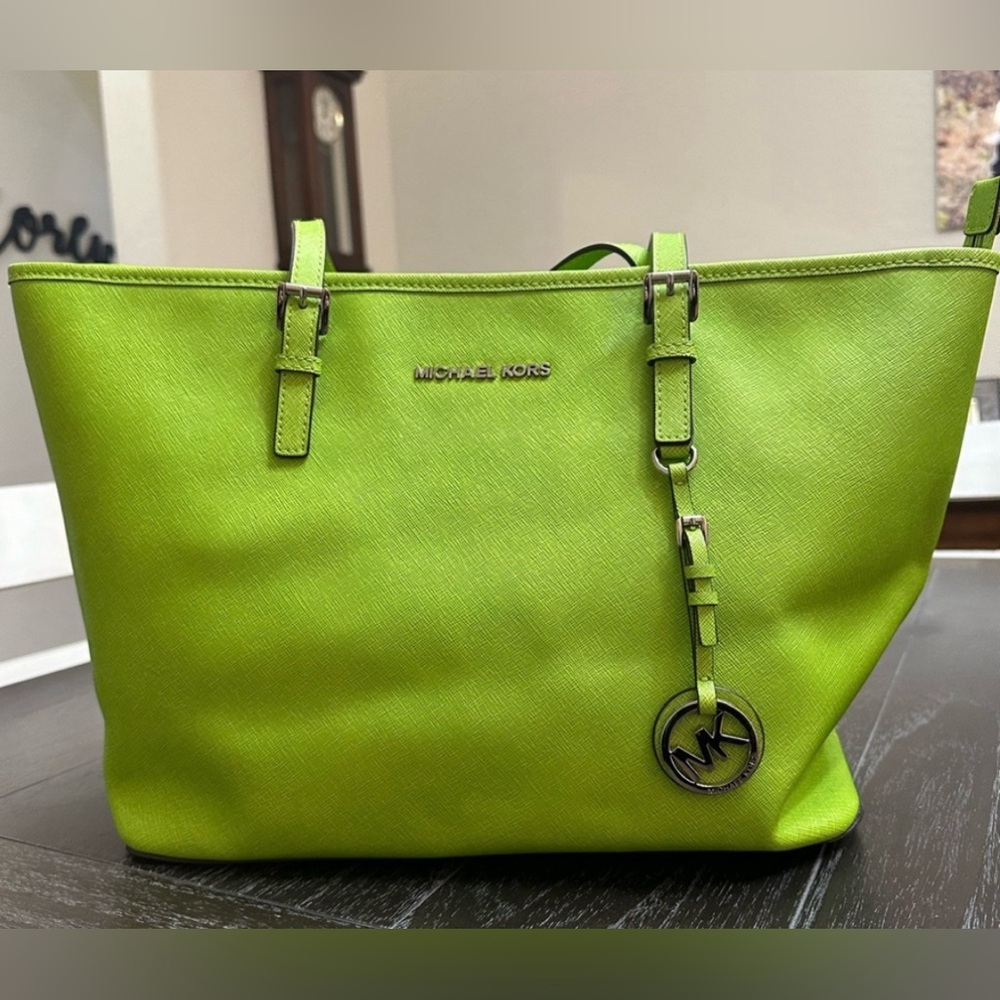 Michael Kors lime green tote